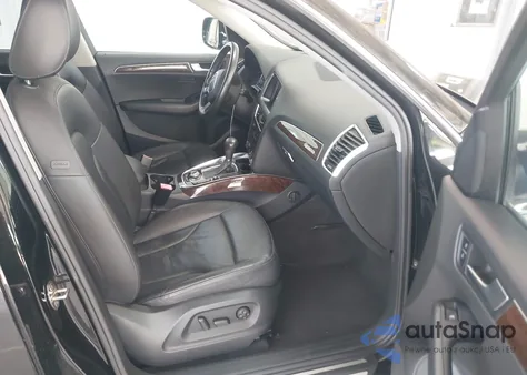 2011 Audi Q5 3.2 Premium Plus from USA, damaged, VIN WA1DKAFPXBA060431